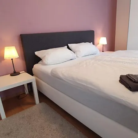 Apartman Outletcity 1 *